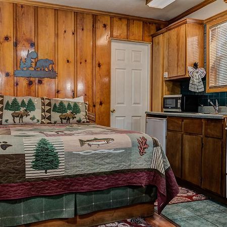 סטייטליין Doc'S Cottages South Lake Tahoe מראה חיצוני תמונה