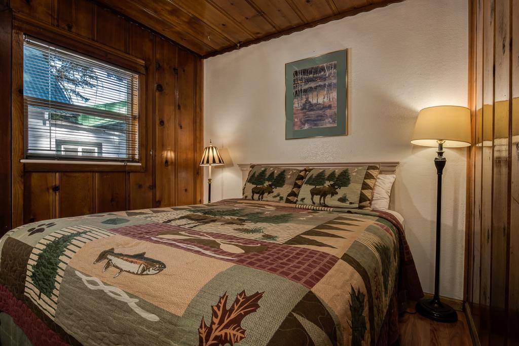 סטייטליין Doc'S Cottages South Lake Tahoe מראה חיצוני תמונה