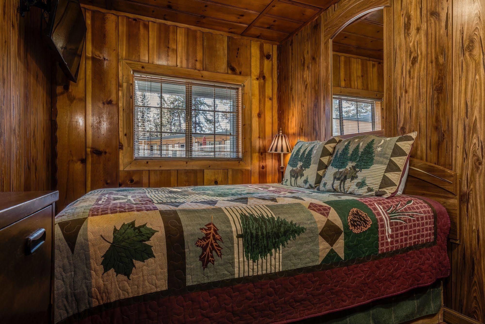 סטייטליין Doc'S Cottages South Lake Tahoe מראה חיצוני תמונה