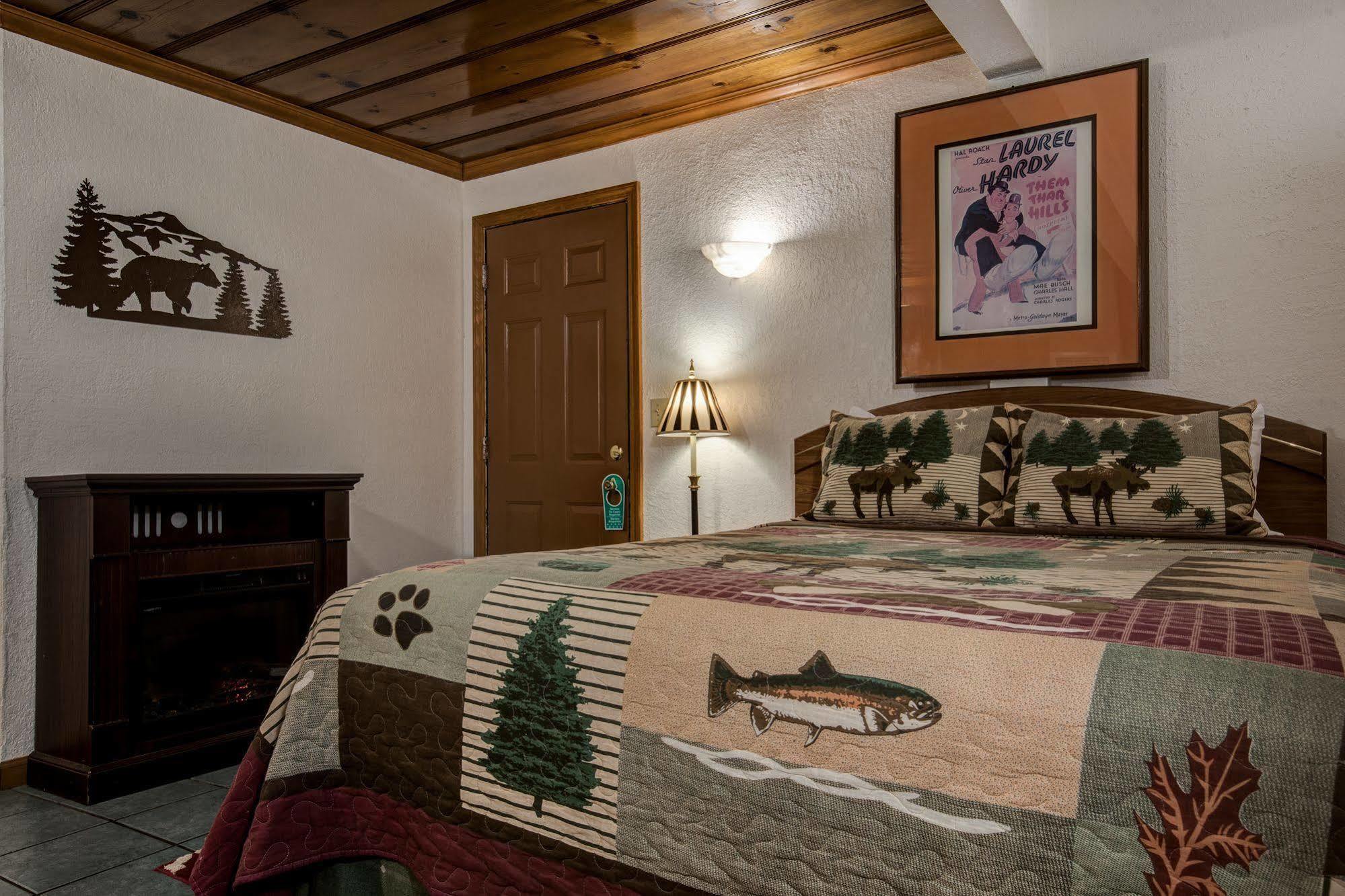 סטייטליין Doc'S Cottages South Lake Tahoe מראה חיצוני תמונה