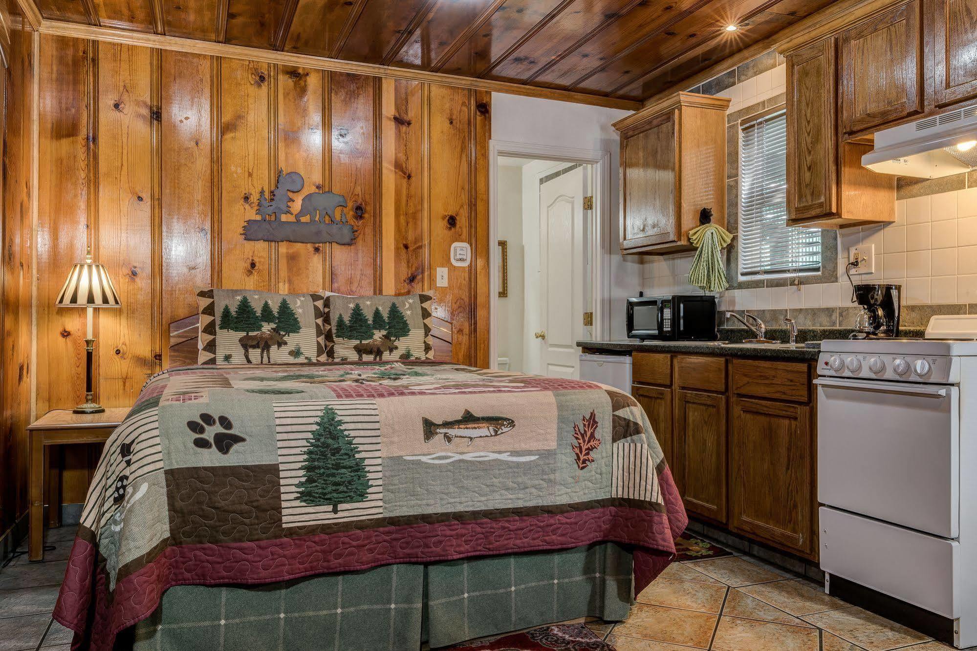 סטייטליין Doc'S Cottages South Lake Tahoe מראה חיצוני תמונה